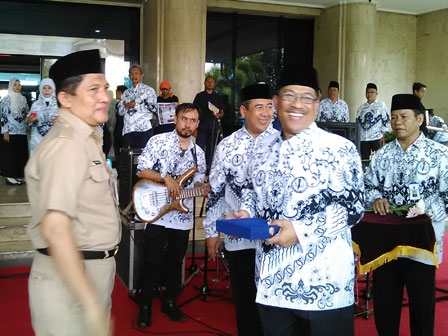 Pencarian PGRI Nias Selatan - Persatuan Guru Republik Indonesia Cabang Nias Selatan